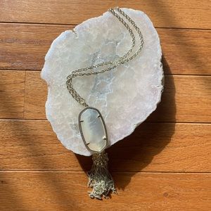 Kendra Scott Gold Rayne Necklace in Ivory Mother of Pearl - NEW WITH TAGS